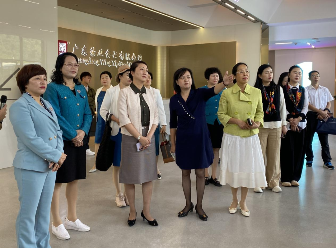 貴州省六盤水市婦聯(lián)到黃圃鎮(zhèn)開展協(xié)作交流，并走訪榮業(yè)